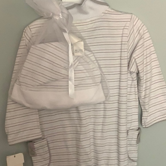 ADORABLE BABY BOY OUTFIT ONE PIECE W/ HAT SAXS WHITE/ w GRAY BLUE STRIPES NEW - Picture 4 of 9